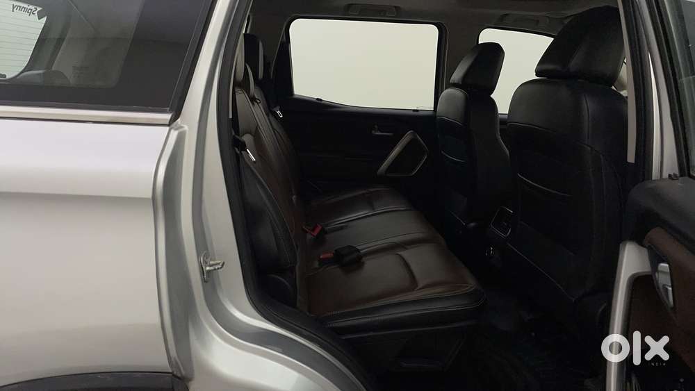 Mahindra Scorpio N Z8 L Petrol Mt 7 Str, 2023, Petrol