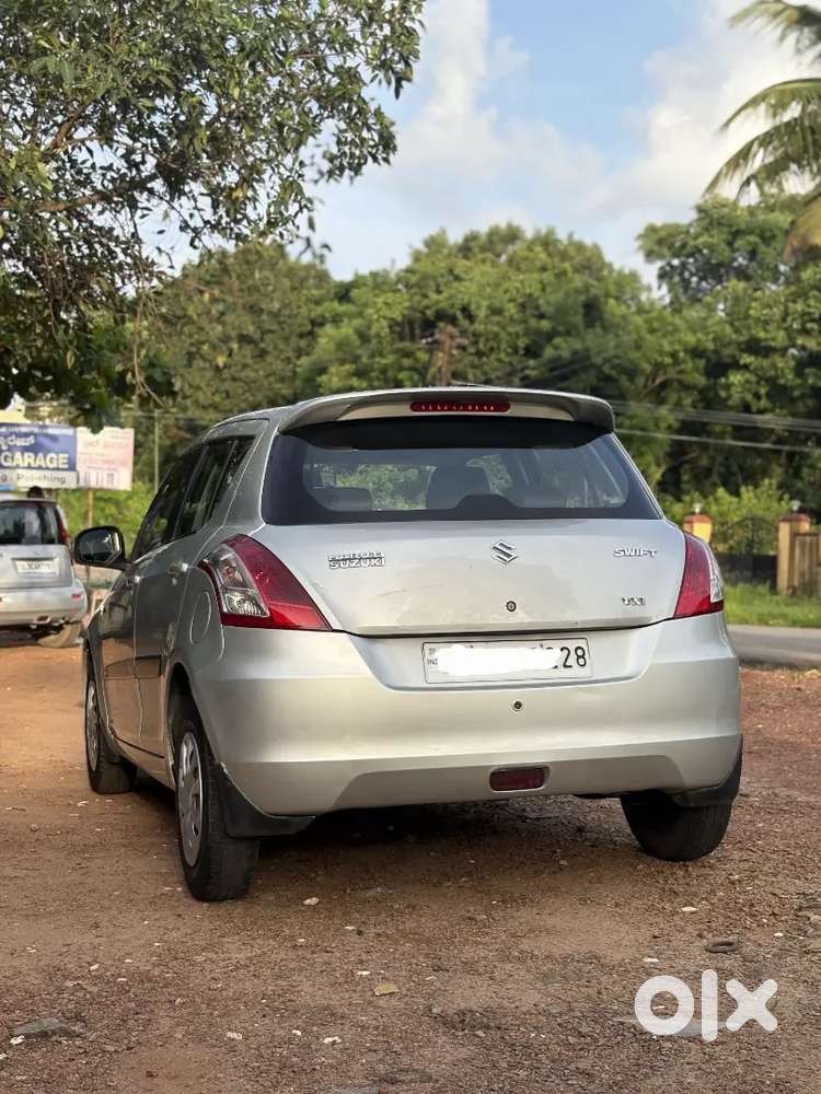 Maruti Suzuki Swift Vxi 2013
