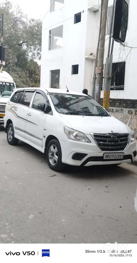 Toyota Innova 2008 Diesel Well Maintained