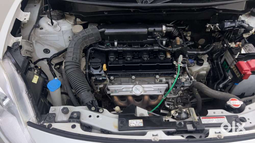 Maruti Suzuki Swift Amt Zxi, 2022, Petrol