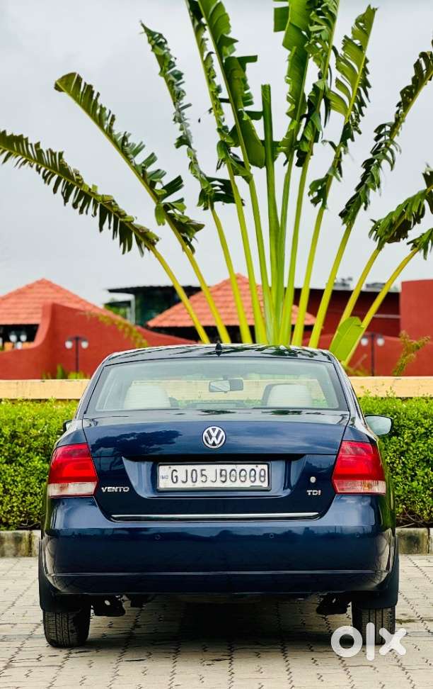 Volkswagen Vento 1.5l Tdi Highline Plus At Diesel, 2015, Diesel