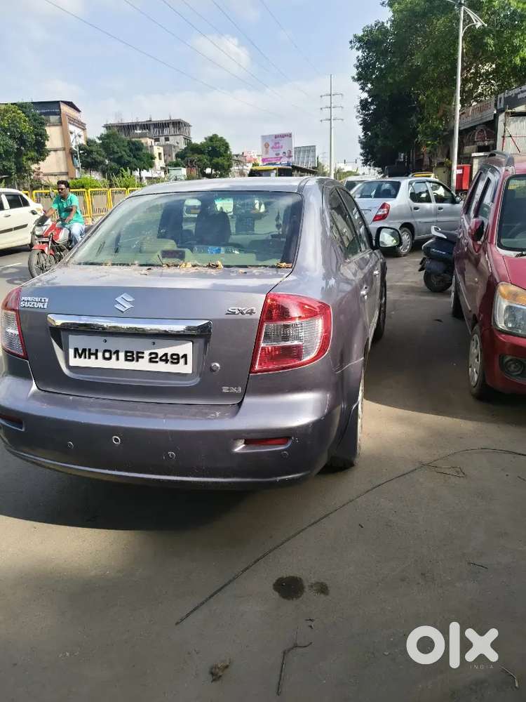 नवीन कार घेतली आहे