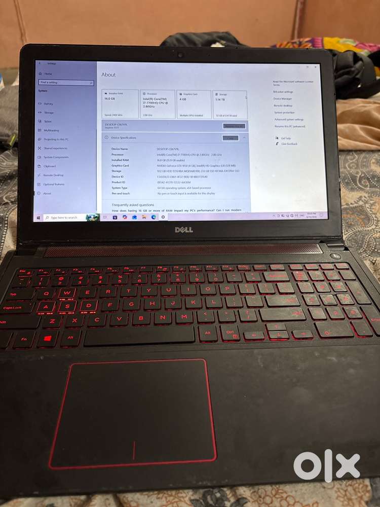 Inspiron 15