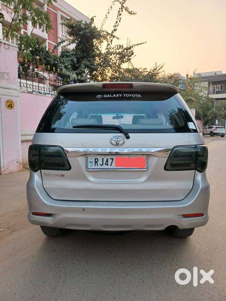 Toyota Fortuner 3.0 4x2 Mt, 2012, Diesel