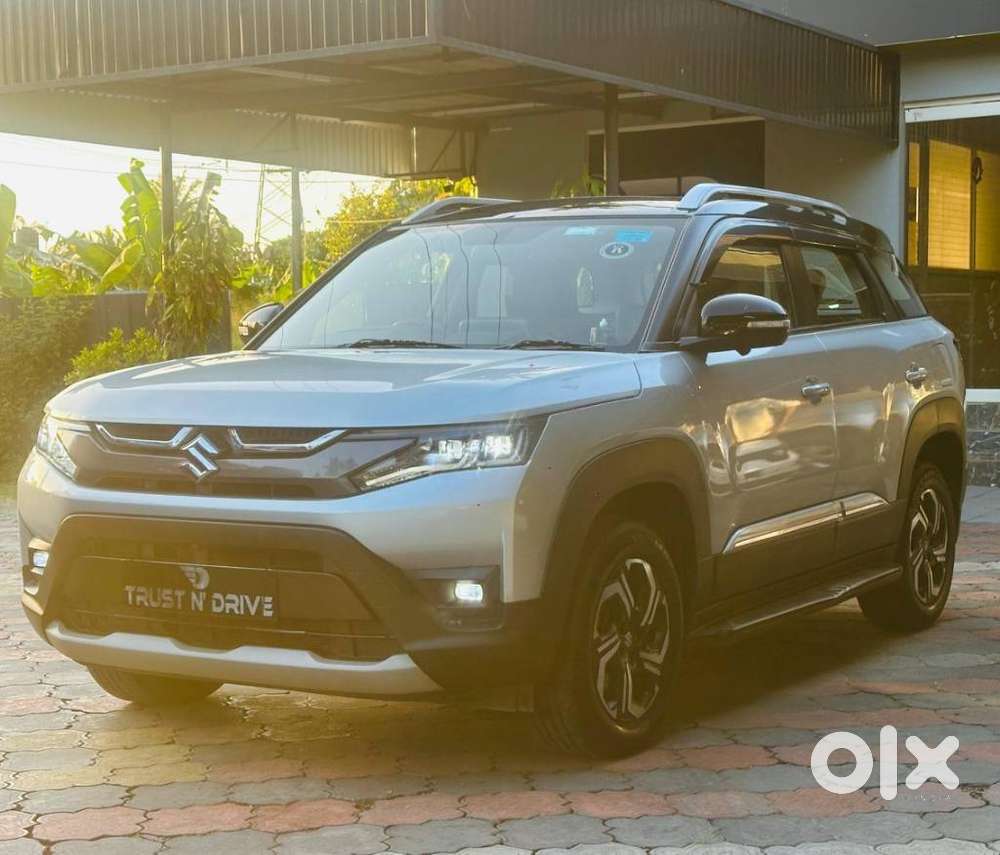 Maruti Suzuki Brezza 1.5 Zxi Plus Smart Hybrid, 2023, Petrol