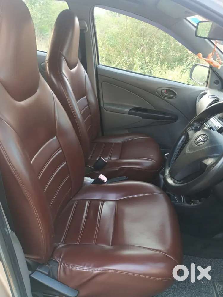 Toyota Etios G Exclusive 2011 Petrol Manual