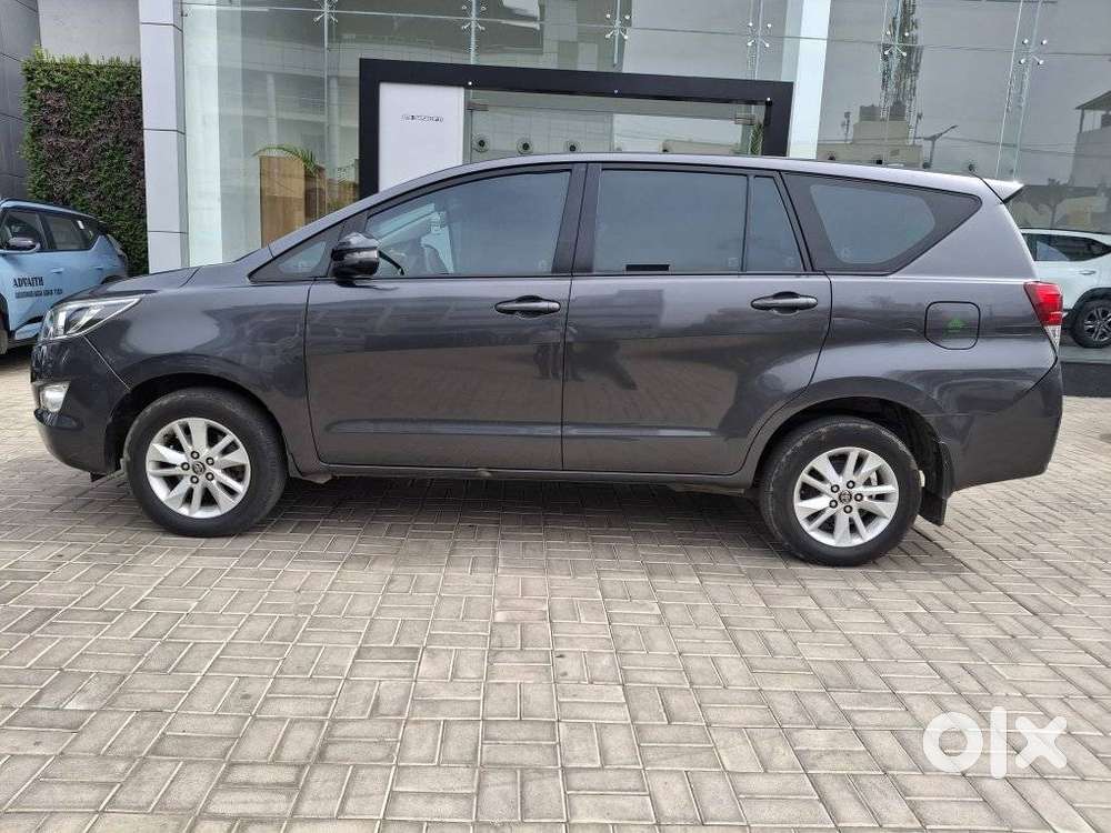 Toyota Innova Crysta 2.4 Gx Mt, 2018, Diesel