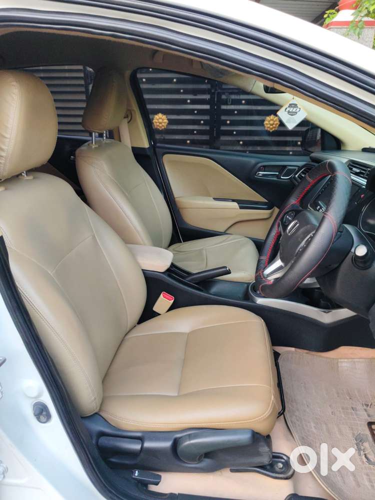 Honda City I-vtec V, 2017, Petrol