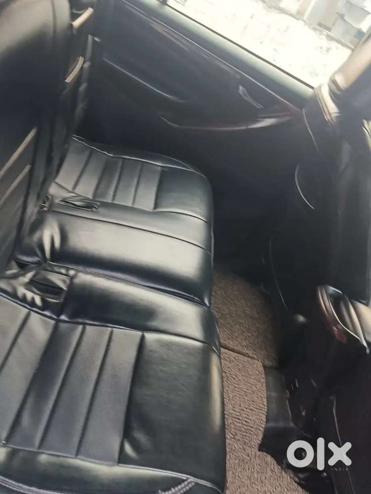 Toyota Innova Crysta 2017 Diesel 205000 Km Driven