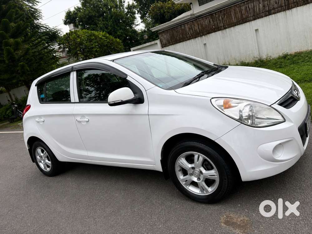 Hyundai I20 2011 Petrol Well Maintained