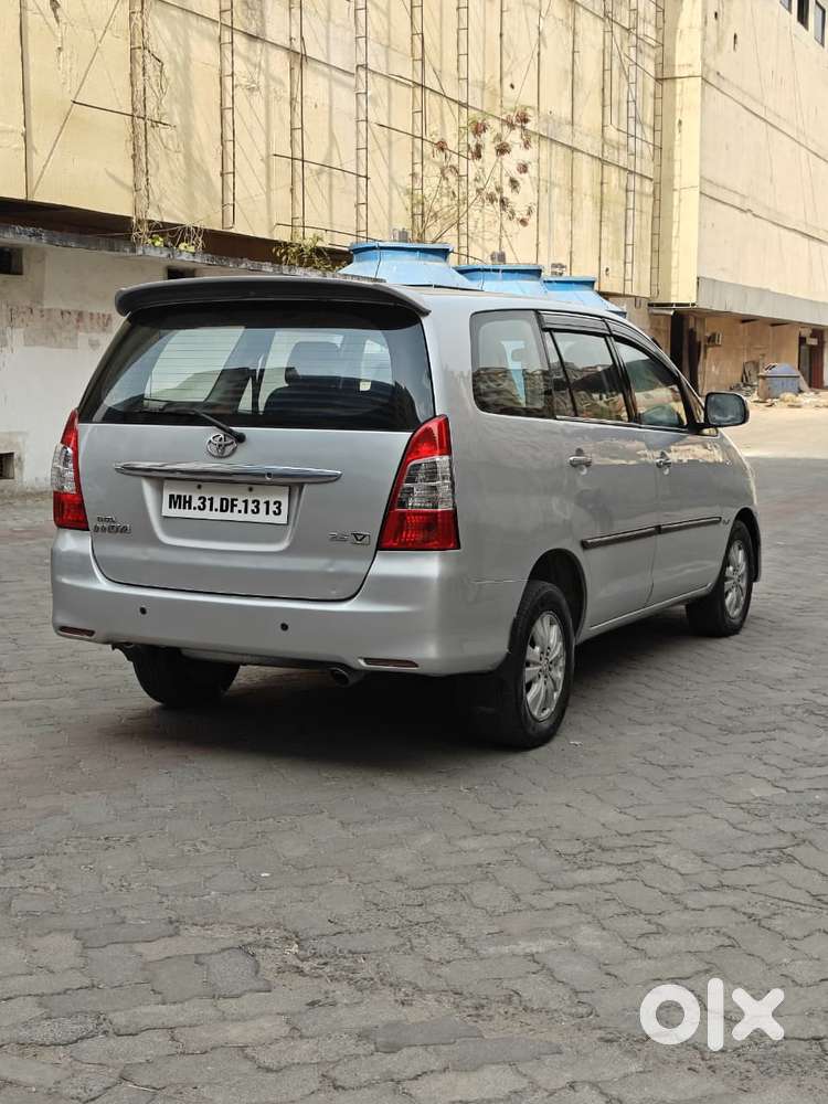 Toyota Innova 2.5 G (diesel) 8 Seater, 2010, Diesel