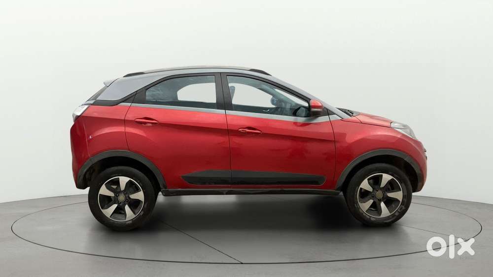 Tata Nexon 1.2 Revotron Xz Plus Dual Tone, 2019, Petrol