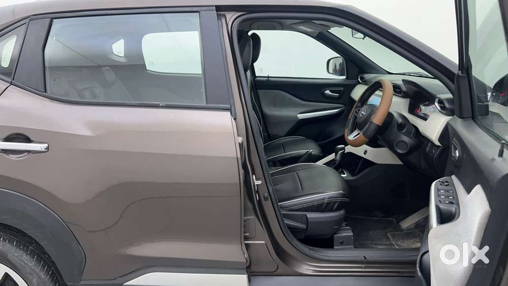 Nissan Magnite 1.0 Xv Turbo Cvt, 2021, Petrol