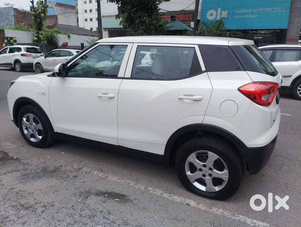 Mahindra Xuv300 W4, 2020, Petrol