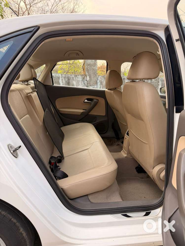 Volkswagen Vento 2010-2013 Petrol Highline At, 2015, Petrol