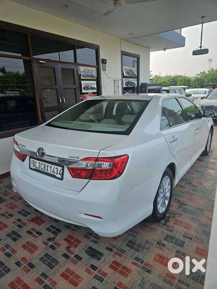 Toyota Camry 2.5l Automatic, 2013, Petrol