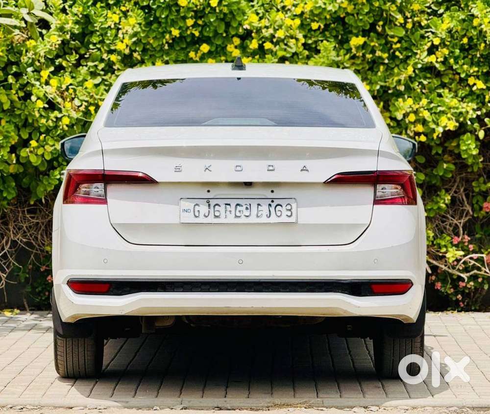 Skoda Slavia Ambition 1.0l Tsi Mt, 2022, Petrol