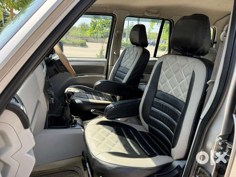 Mahindra Scorpio S10 7 Seater, 2015, Diesel