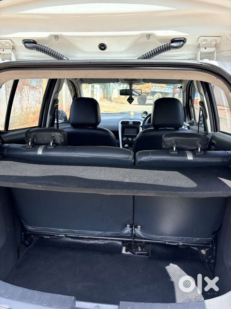 Maruti Suzuki Ritz Vxi, 2015, Petrol