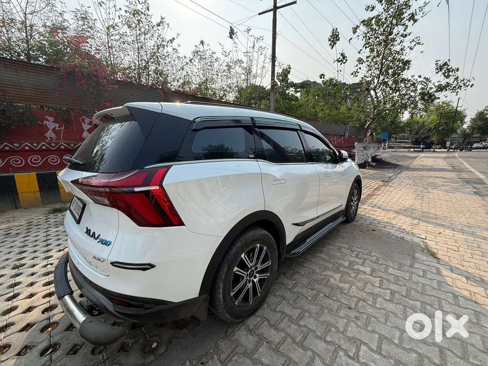Company Lease Mahindra Xuv700 Ax7  2023 Model