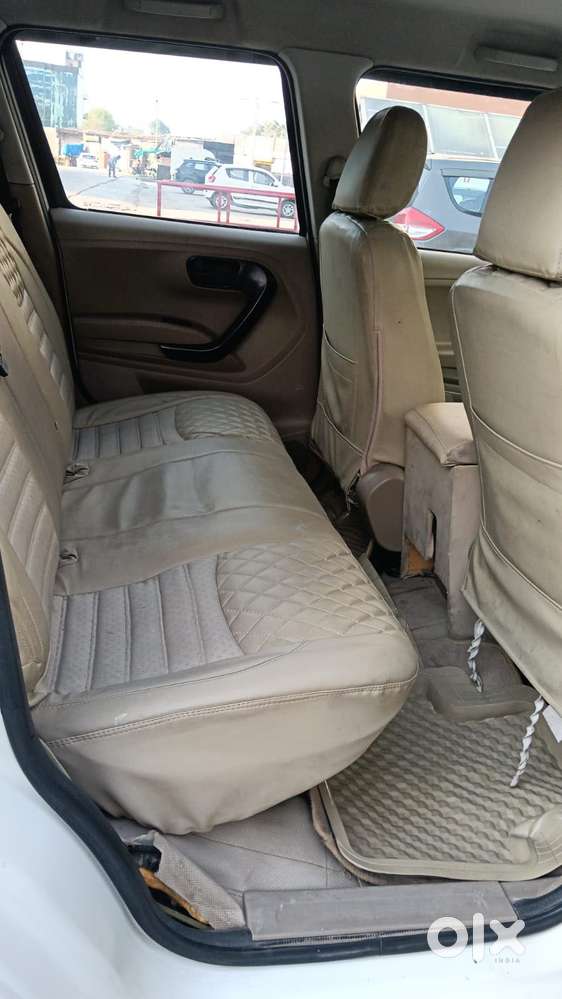 Mahindra Tuv 300 T6, 2017, Diesel