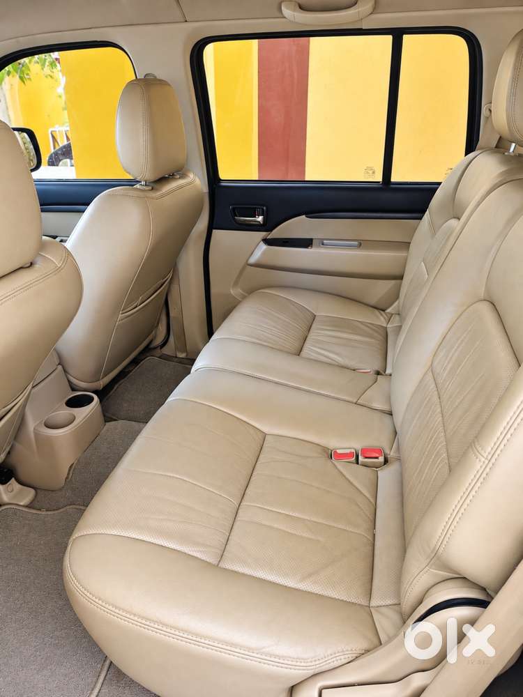 Ford Endeavour 2012 Diesel