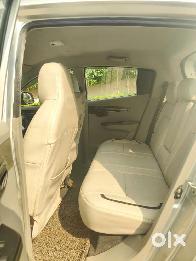 Mahindra Kuv 100 Mfalcon D75 K8, 2016, Diesel