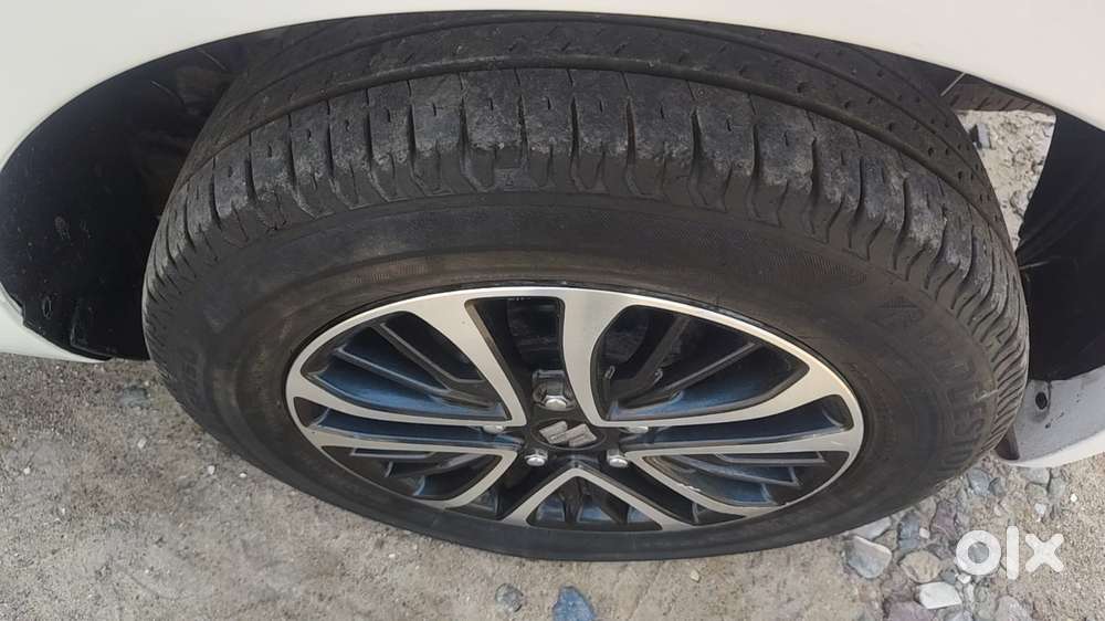 Maruti Suzuki Ertiga 1.5 Zxi Plus Shvs, 2023, Petrol