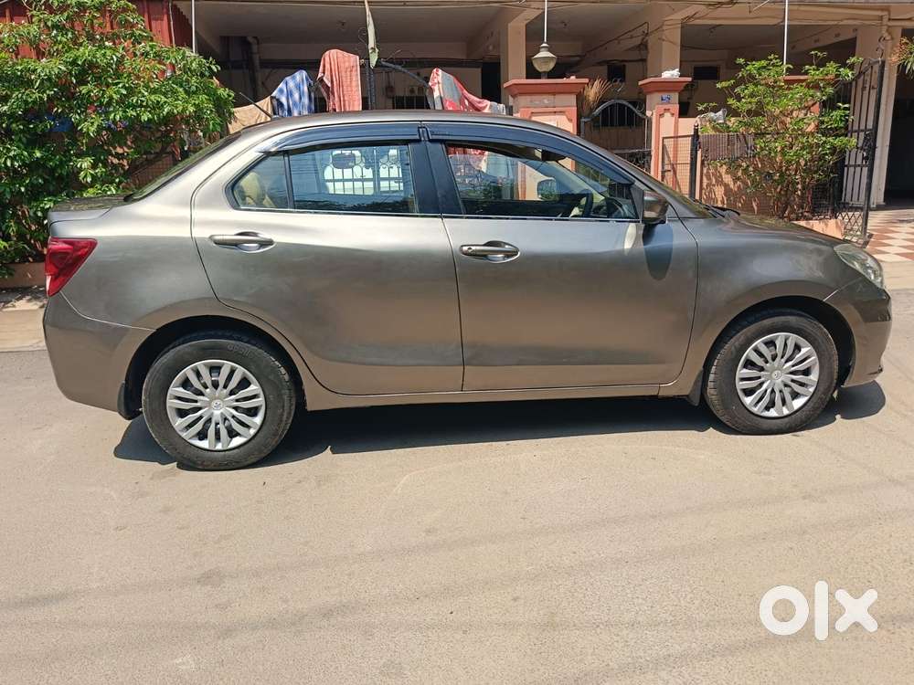 Maruti Suzuki Swift Dzire 1.2 Vxi Bsiv, 2020, Petrol