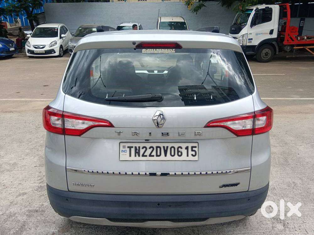 Renault Triber Rxz, 2021, Petrol