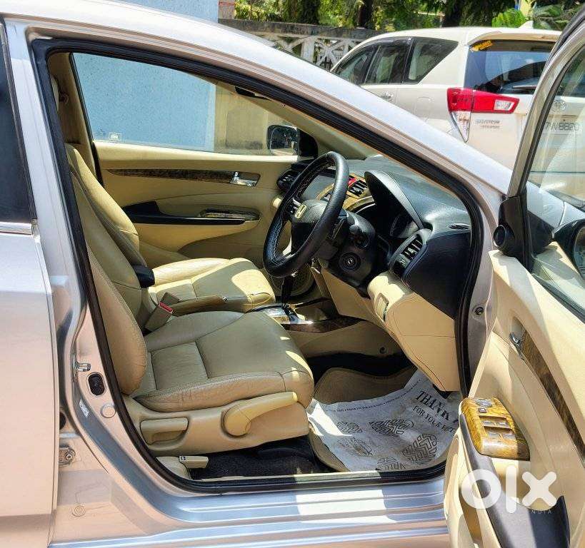 Honda City V At Sunroof I-vtec, 2013, Petrol