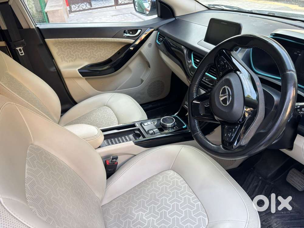 Tata Nexon Ev Max 3.3 Kw Xz Plus Lux, 2022, Electric