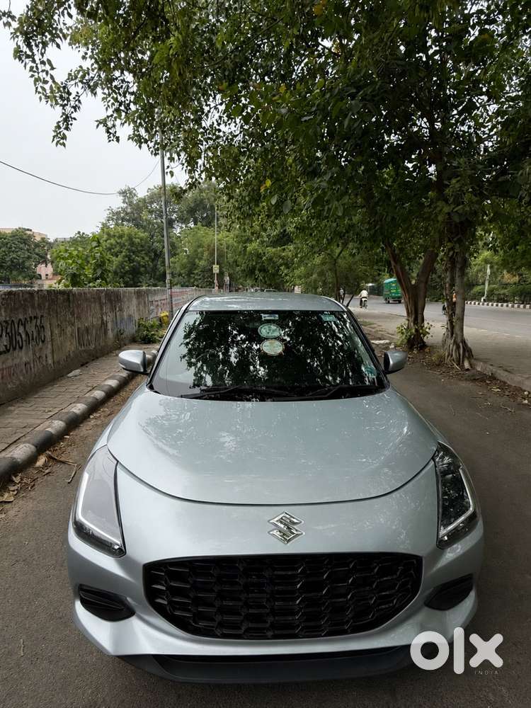 Swift Vxi Optional 2025 Kms