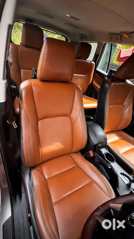 Toyota Innova Crysta 2016 Diesel Automatic