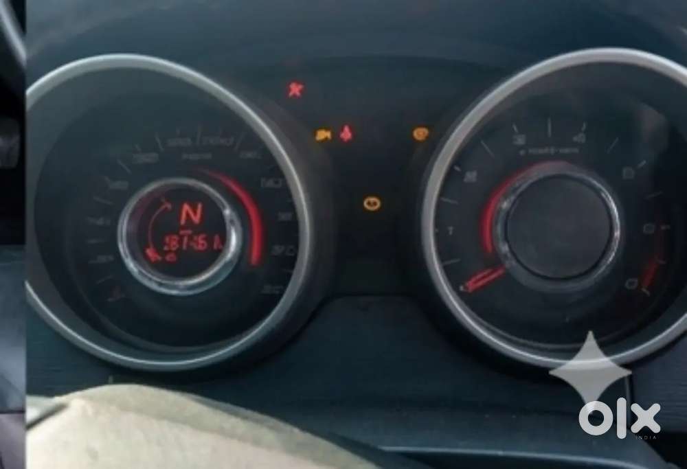 Mahindra Xuv500 2013 Diesel 100000 Km Driven