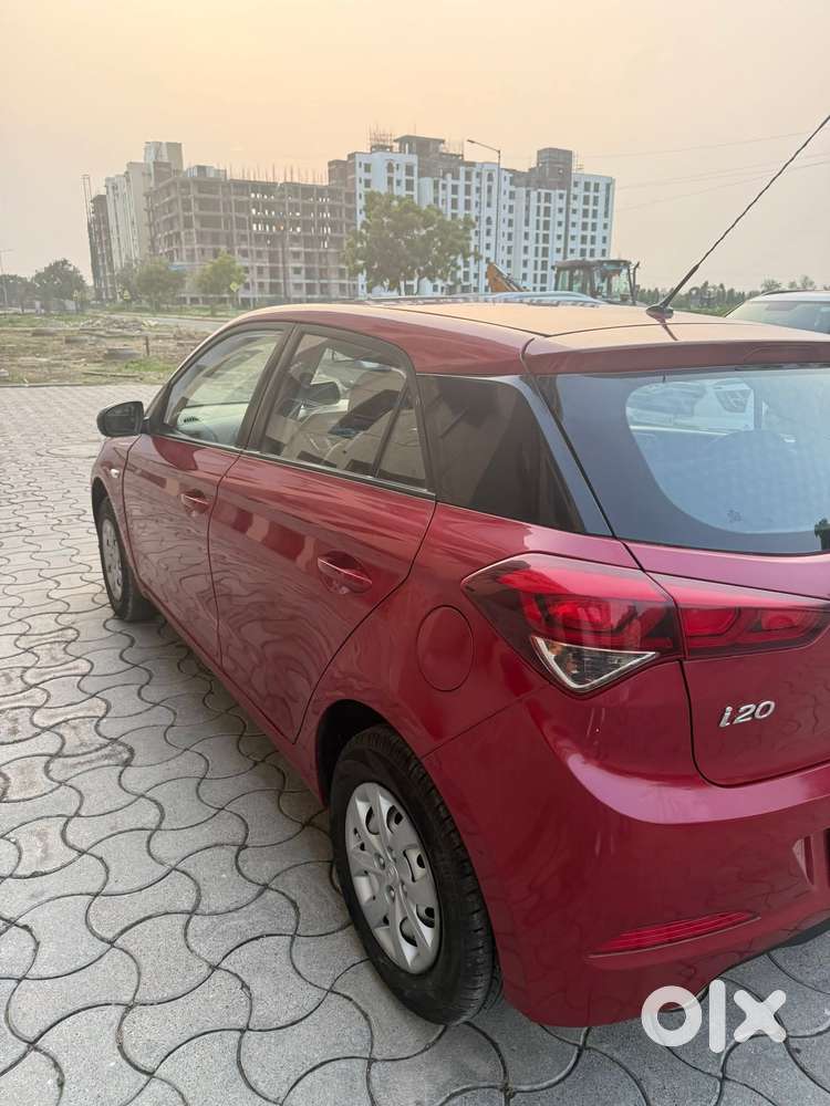 Hyundai I20 Magna 1.2 Mt, 2016, Petrol