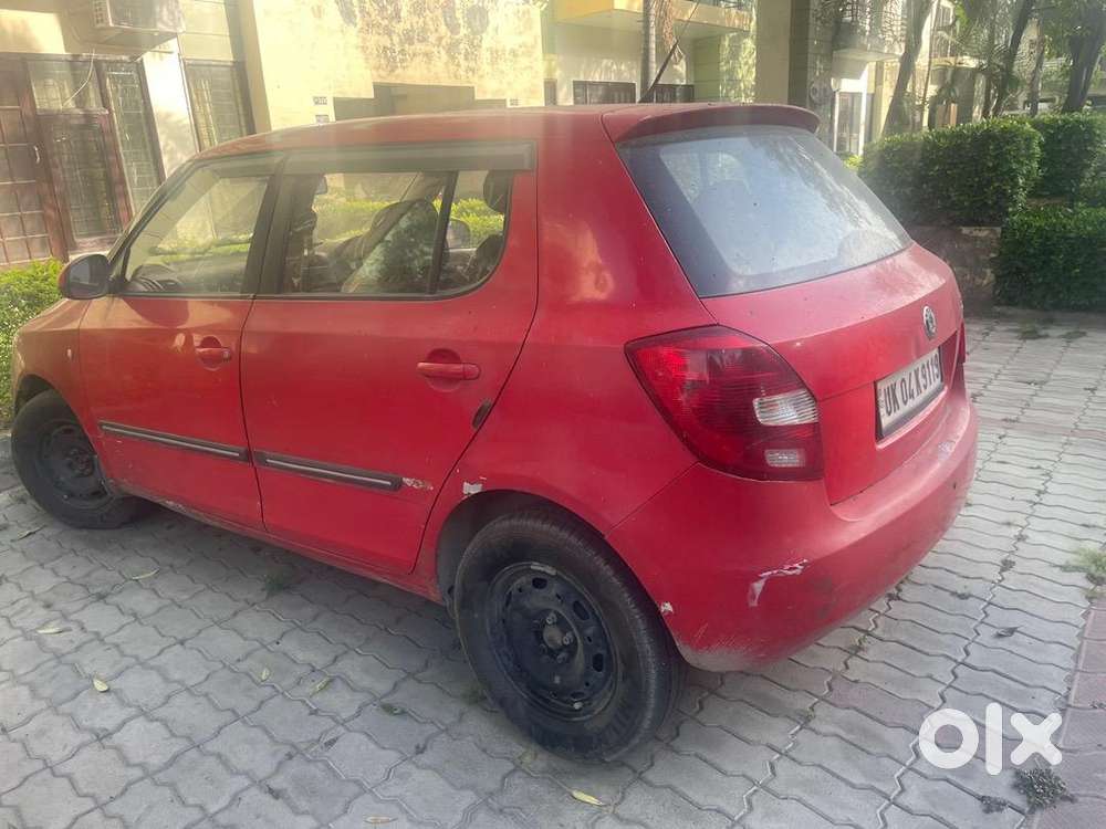 Skoda Fabia 2011 Petrol 150000 Km Driven