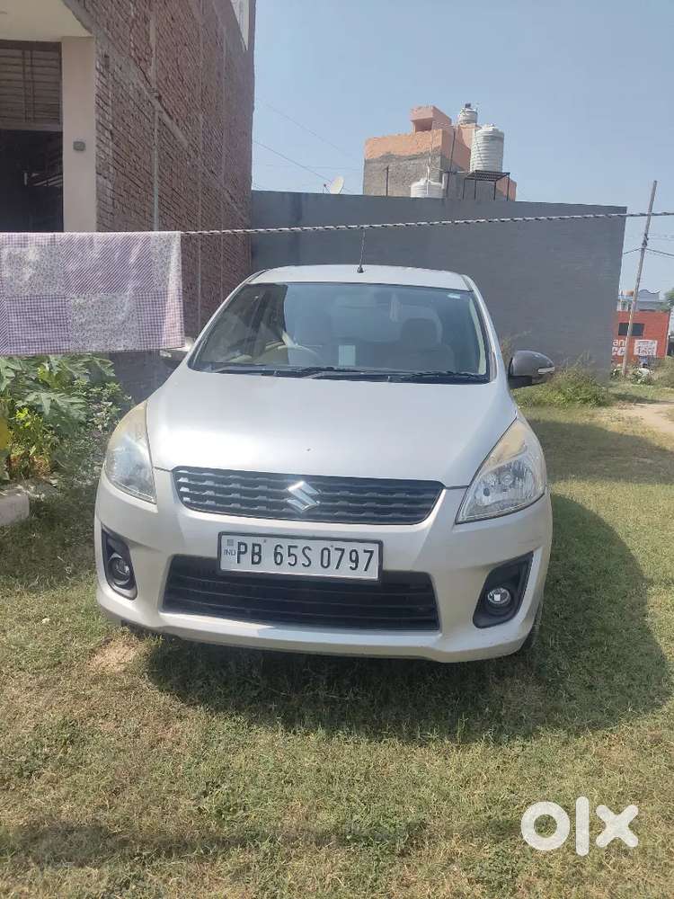 Maruti Suzuki Ertiga 2012