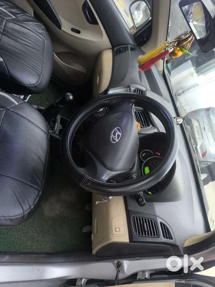 Hyundai Eon Magna+ 2012 Car