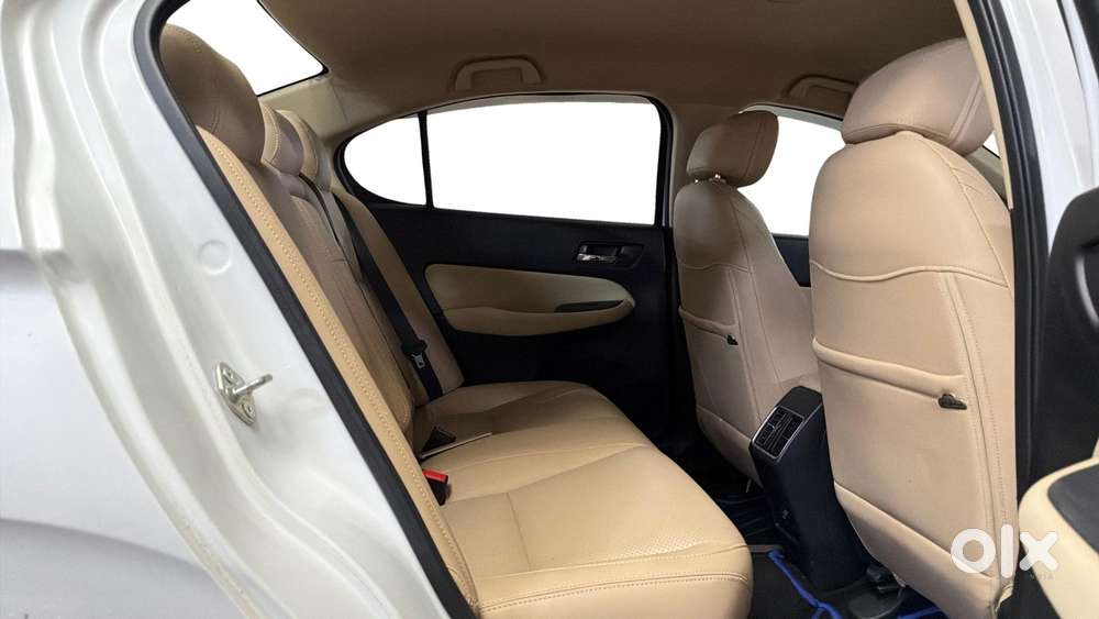 Honda City 1.5 V 5th Gen I-vtec Mt, 2023, Petrol