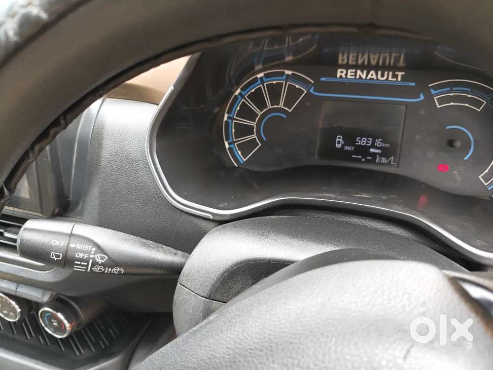 Renault Kiger 2023 Petrol