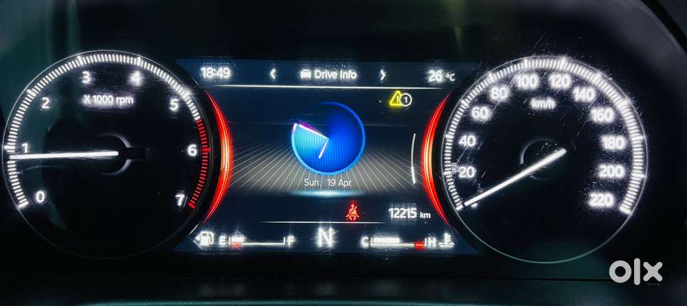 Mahindra Scorpio N Z8 Petrol Mt 7 Str, 2025, Petrol