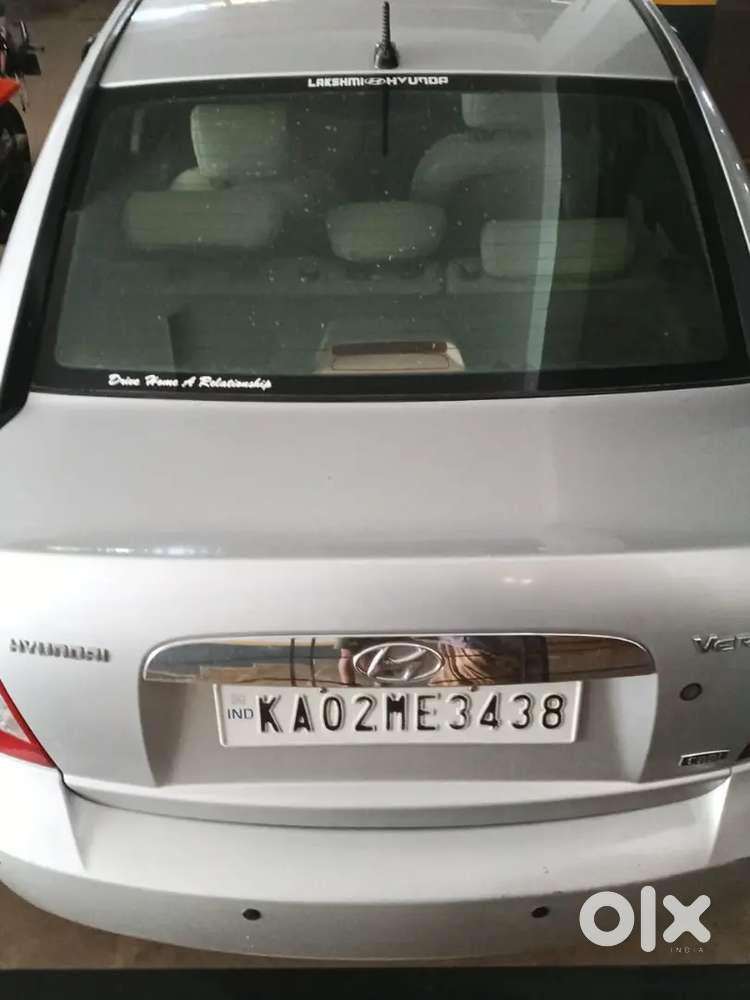 Hyundai Verna 2010