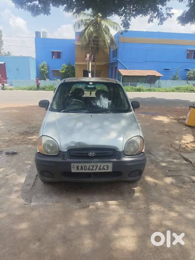 Hyundai Santro Gs Zip 2002