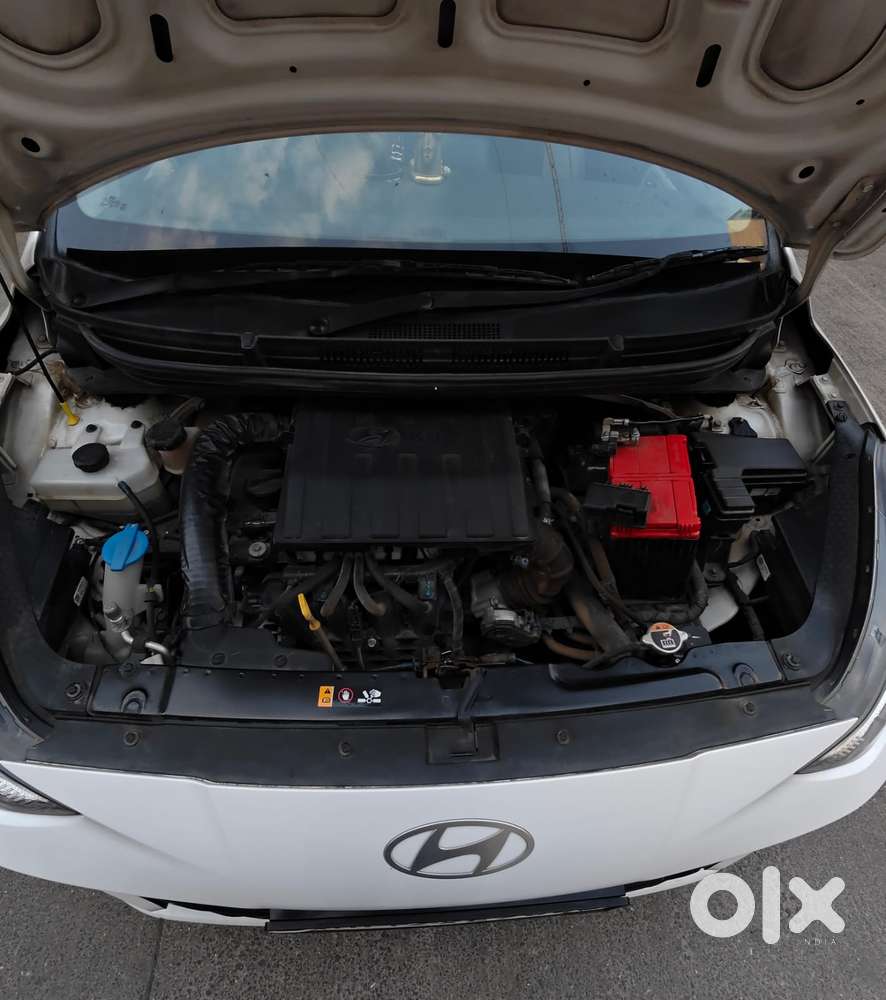 Hyundai Grand I10 Nios Sportz Dual Tone, 2024, Cng & Hybrids