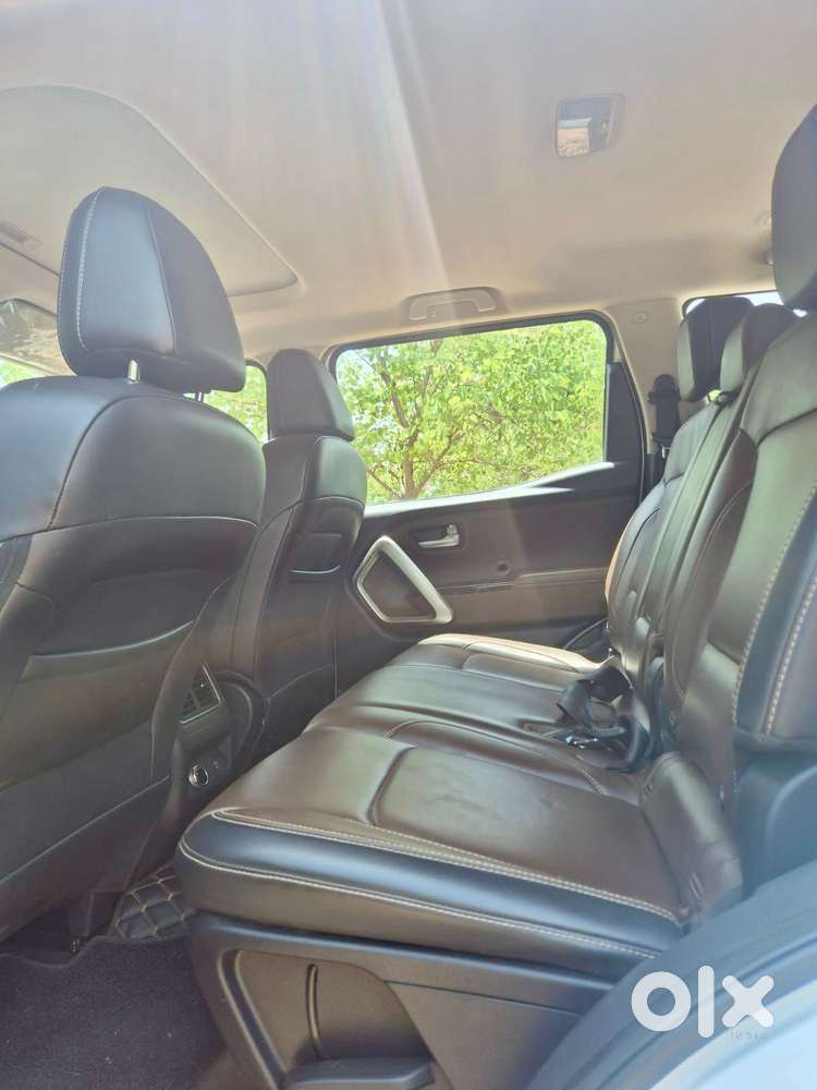 Mahindra Scorpio-n 2.2 Z8 L Diesel At 7 Str, 2023, Diesel