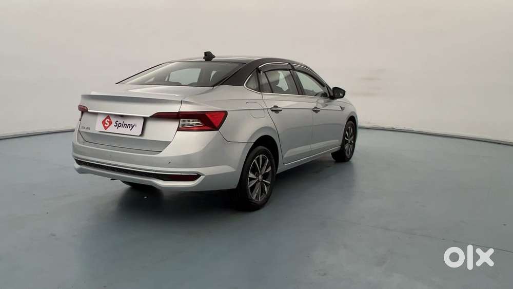 Skoda Slavia Style 1.0l Tsi Mt, 2022, Petrol