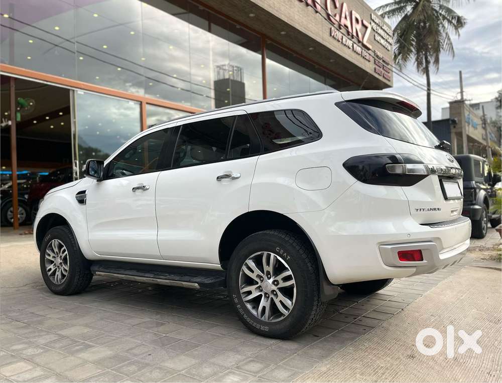 Ford Endeavour 2.2 Titanium At 4x2, 2018, Diesel