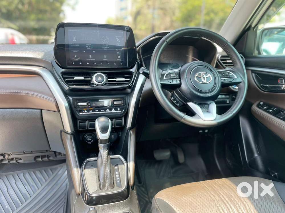 Toyota Urban Cruiser Hyryder 1.5 V Hybrid, 2025, Petrol