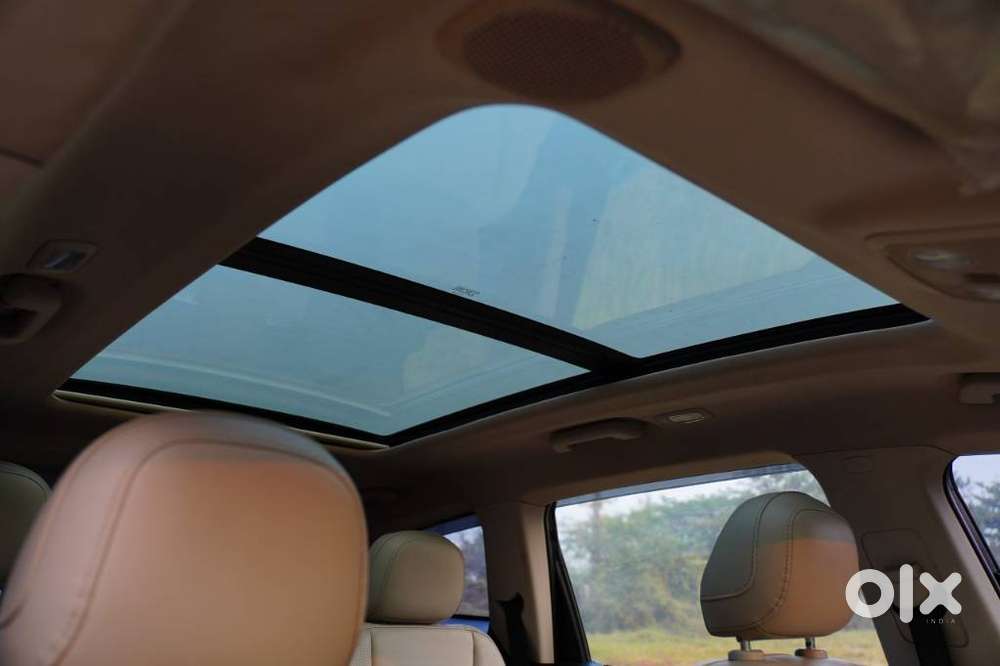 Mahindra Xuv700 2.0 Ax 7 Petrol At Luxury Pack Str, 2024, Petrol